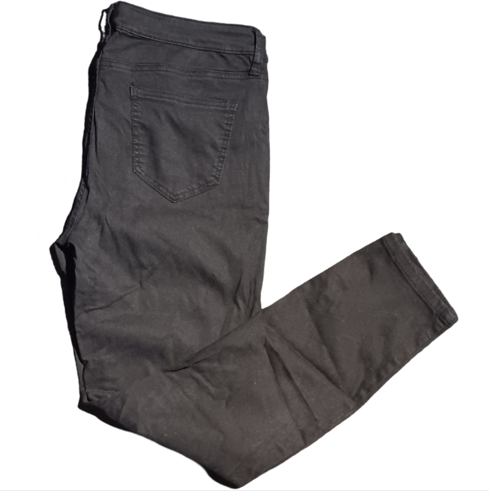 Black buffalo David Burton women’s straight jeans